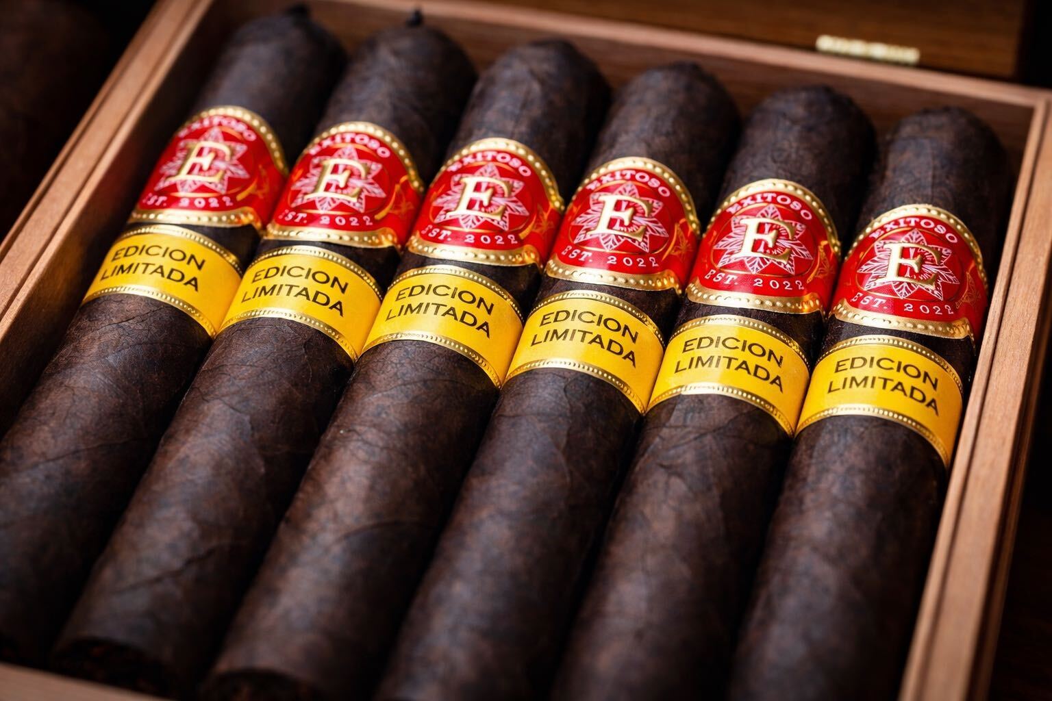 Exitoso Cigars Takes Center Stage at New Orleans’ “Approachable Sophistication” Networking Experience